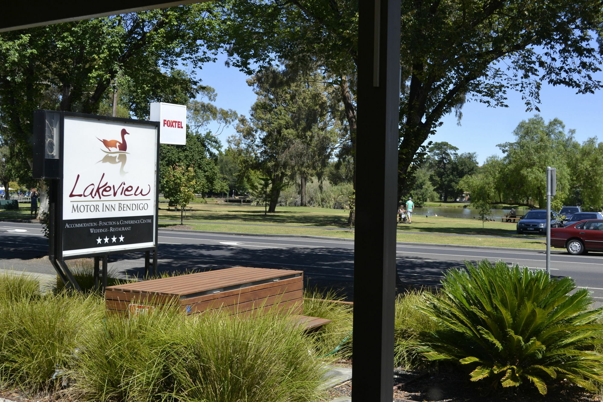 Quality Hotel Lakeside Bendigo Exterior photo