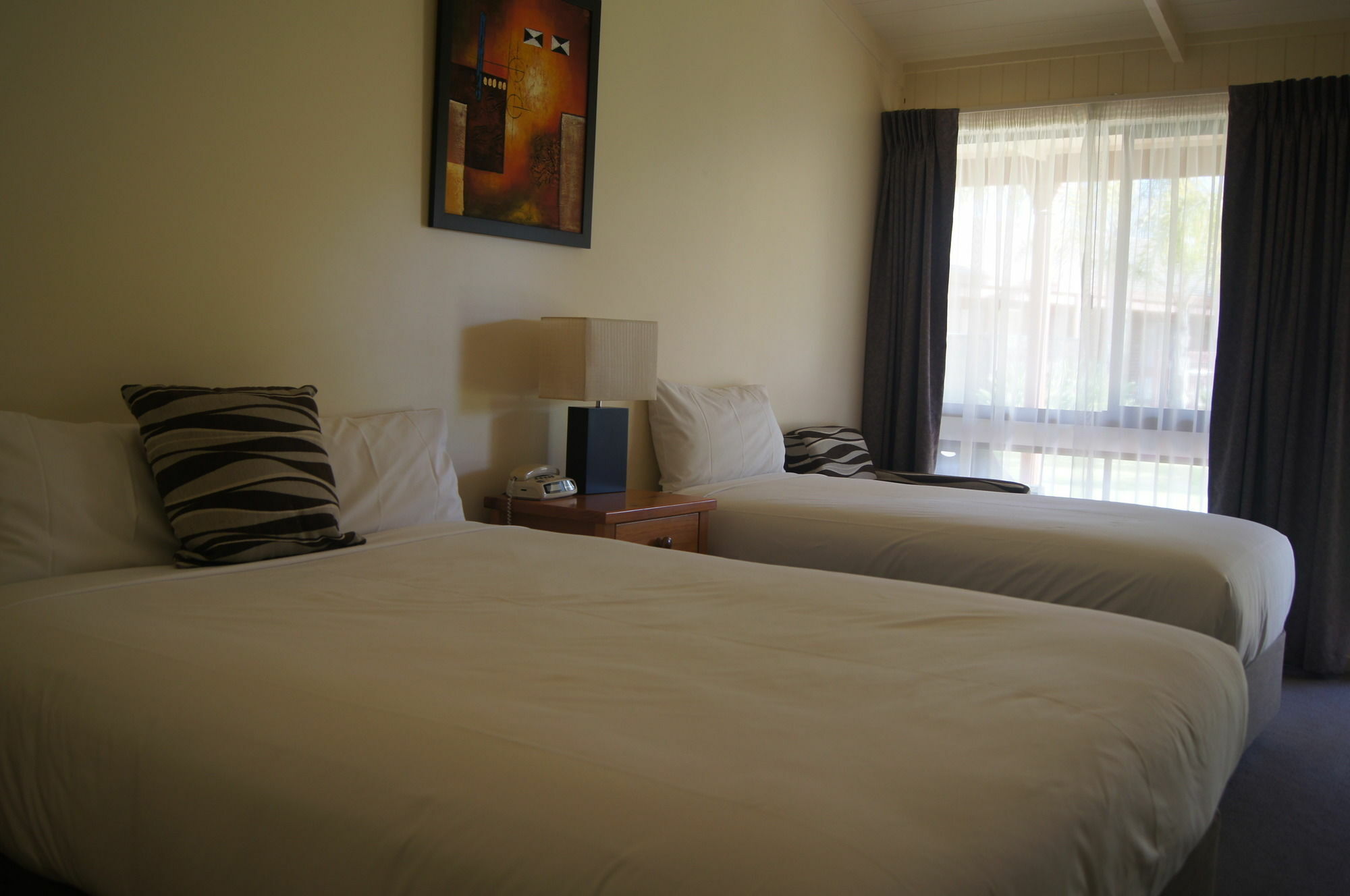 Quality Hotel Lakeside Bendigo Exterior photo
