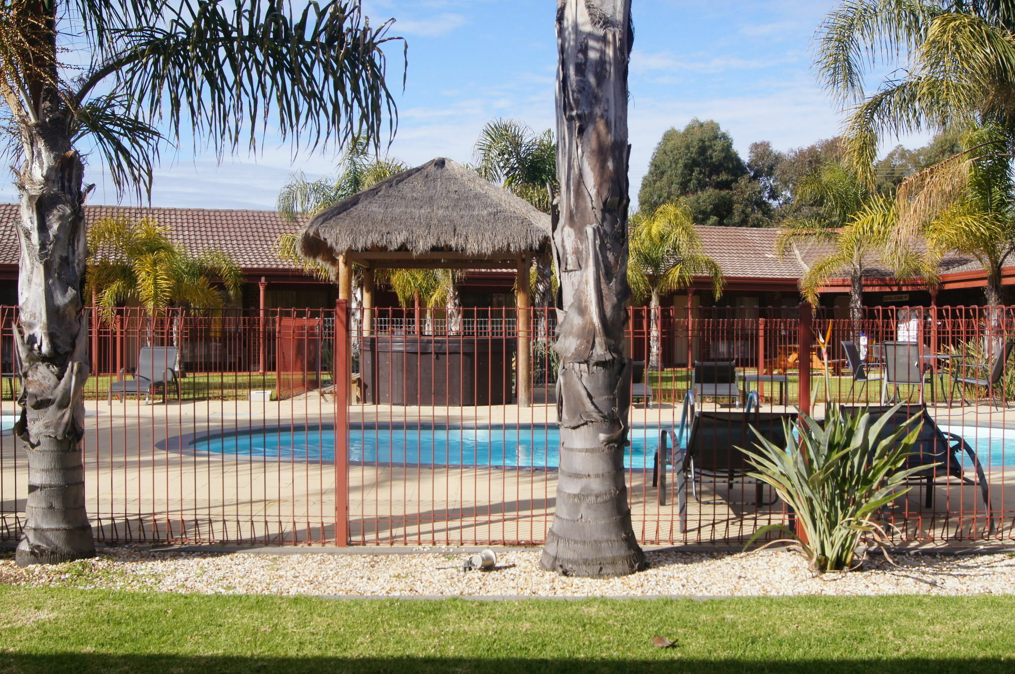 Quality Hotel Lakeside Bendigo Exterior photo